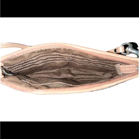 Coach Wristlet - Picture 3 of 4